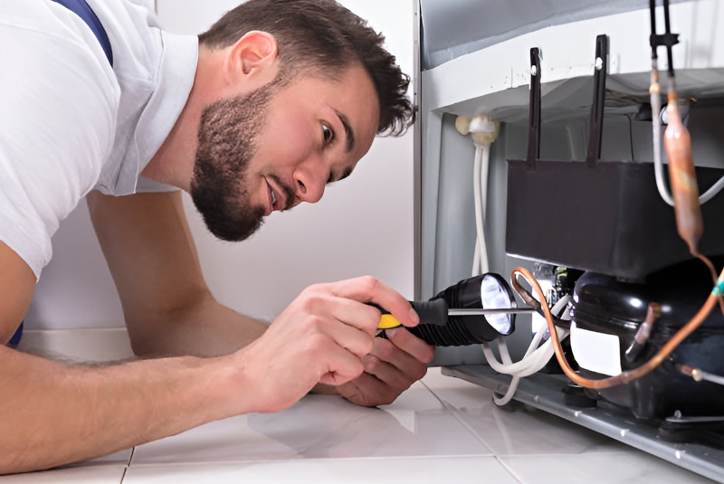 Refrigerator repair in Miami